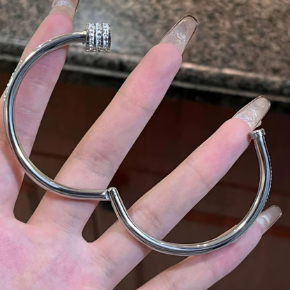 5-Piece Elegant Stainless Steel Bracelet Set, Fashionable Classic Design